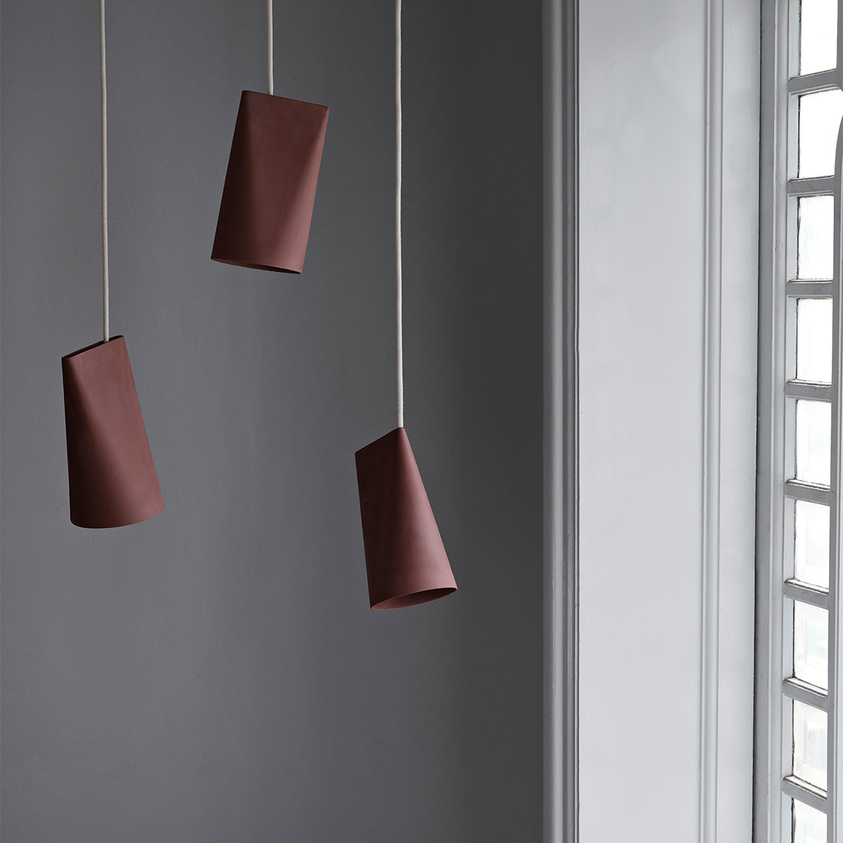 Terra ceramic pendants Moebe