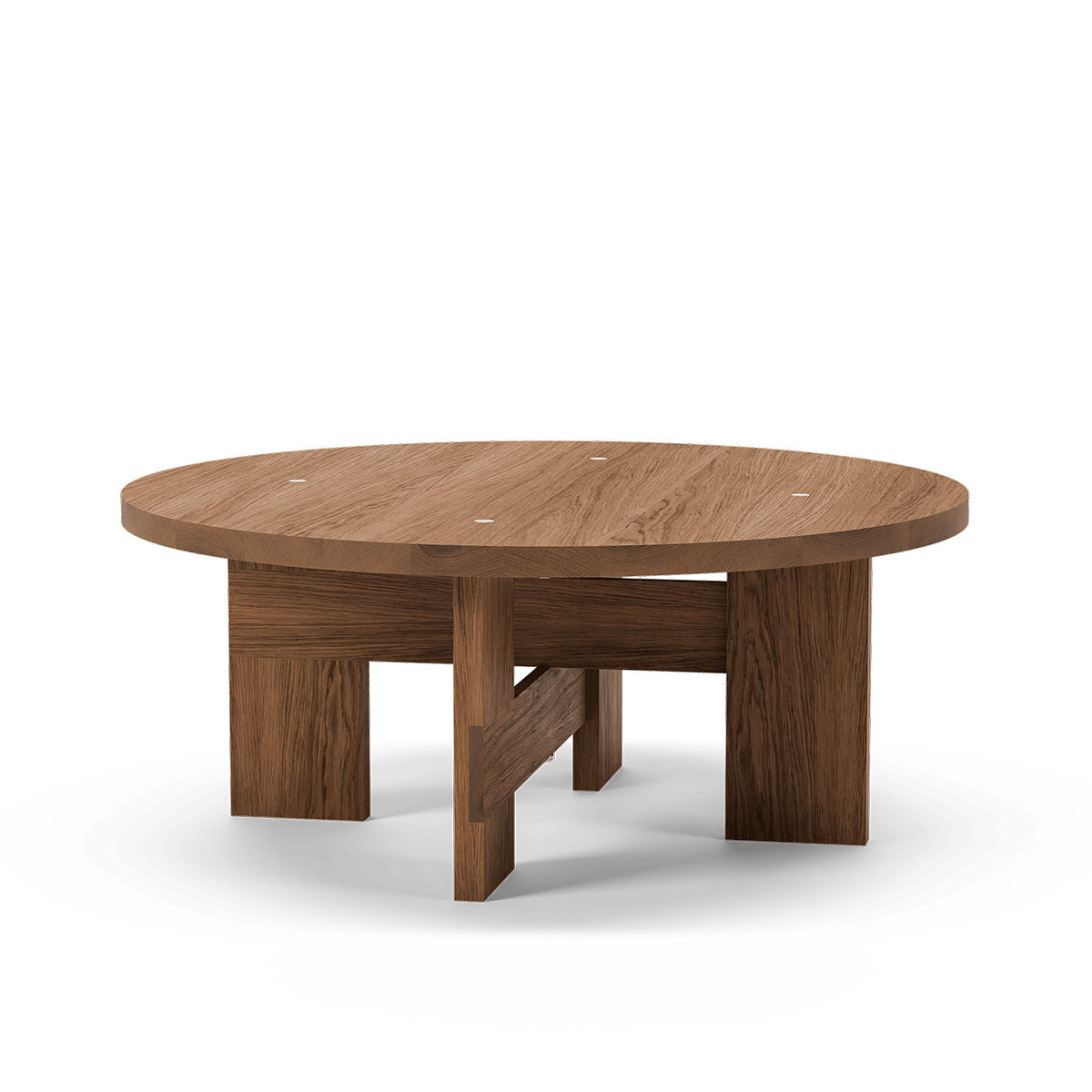 Mio Salontafel van Thorup Copenhagen met een minimalistisch ontwerp, een massief eikenhouten frame en een rond travertin tafelblad, een toonbeeld van Scandinavisch vakmanschap en natuurlijke materialen