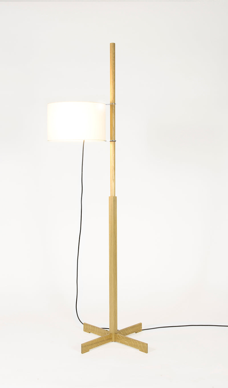 TMM floor lamp natural oak