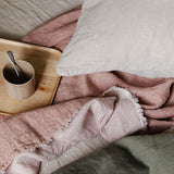 Linen throw pink salt by mölle