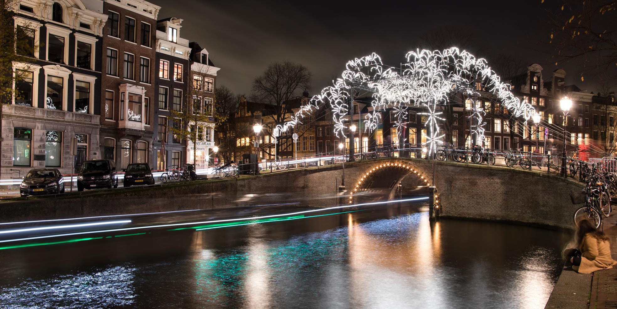 Explore Amsterdam Light Festival 2021 - 2022 By Mölle 