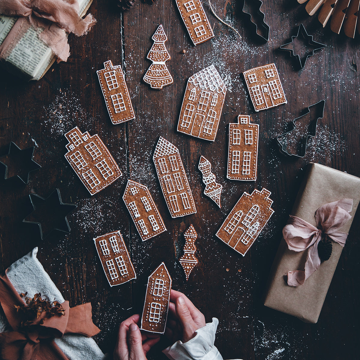Christmas tree gingerbread cookies