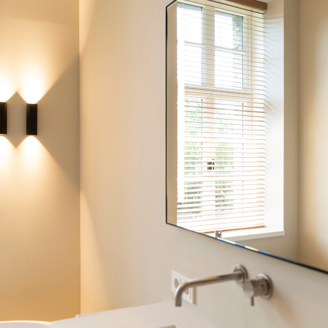 bamboe blind in de kleur oak