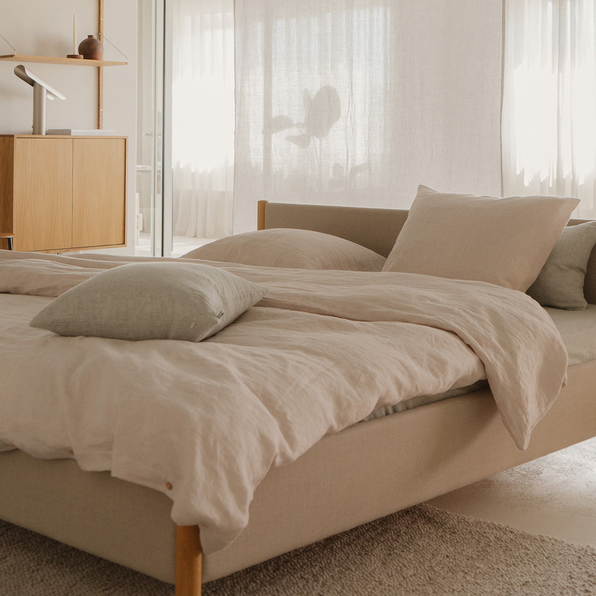 linnen beddengoed in de kleur alabaster, gemaakt van 100% linnen uit Europa