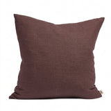 By Mölle linnen kussen in de kleur plum