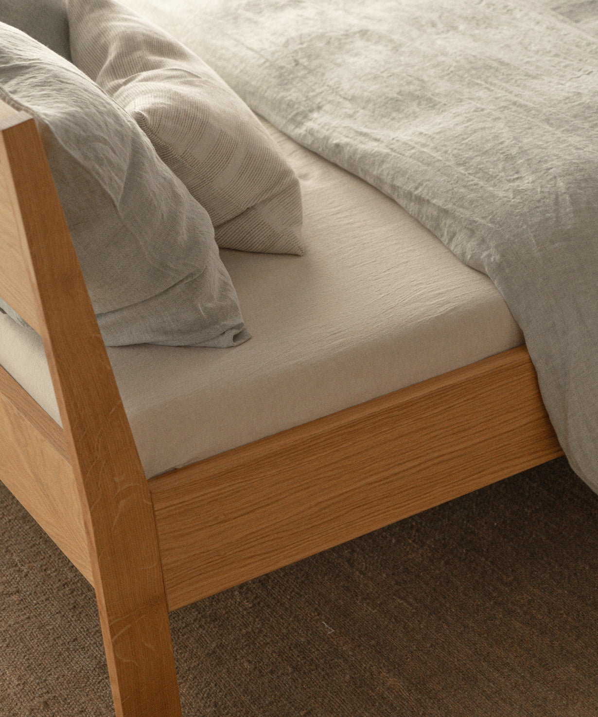 Ejer bedframe van geolied eiken.