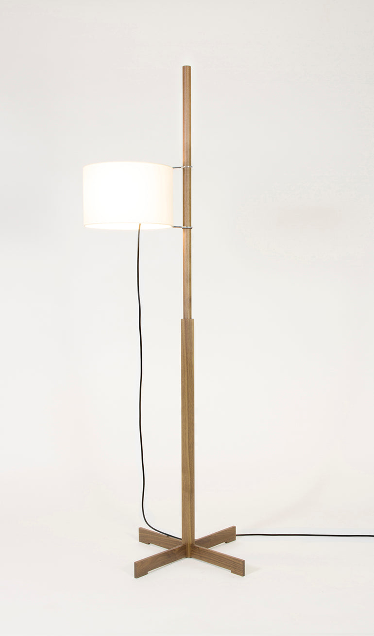 TMM floor lamp walnut