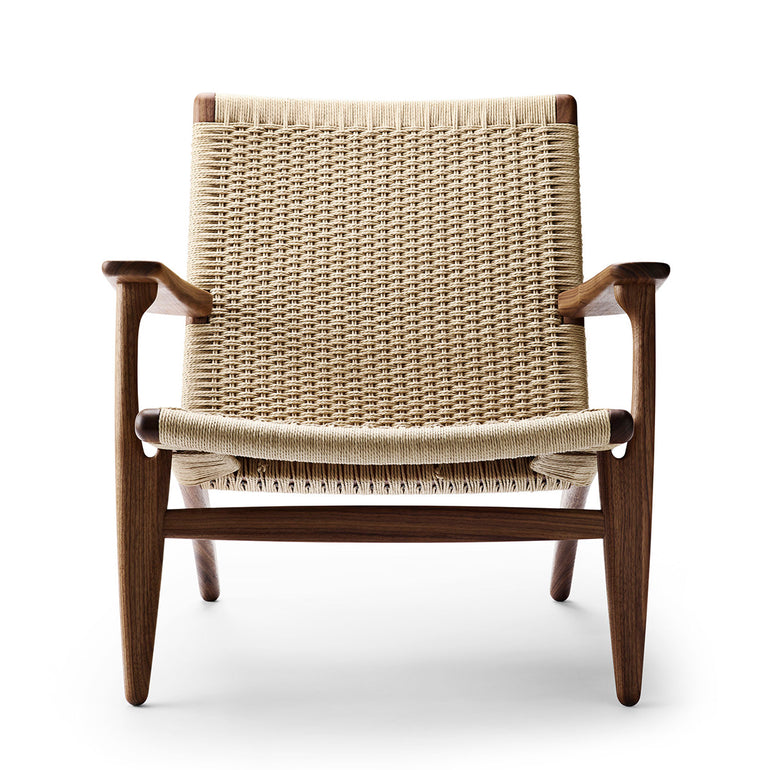 Carl Hansen lounge chair walnut By Molle 